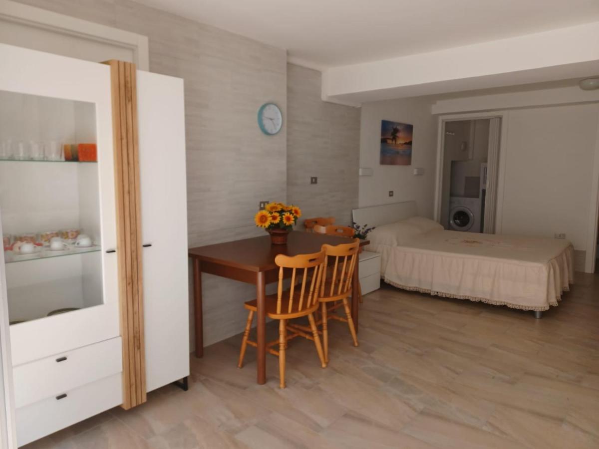 Casa Soedo Villa Torre dell'Orso Eksteriør billede